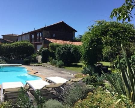Bed and Breakfast Loft Atypique Villeneuve-de-Rivière Esterno foto